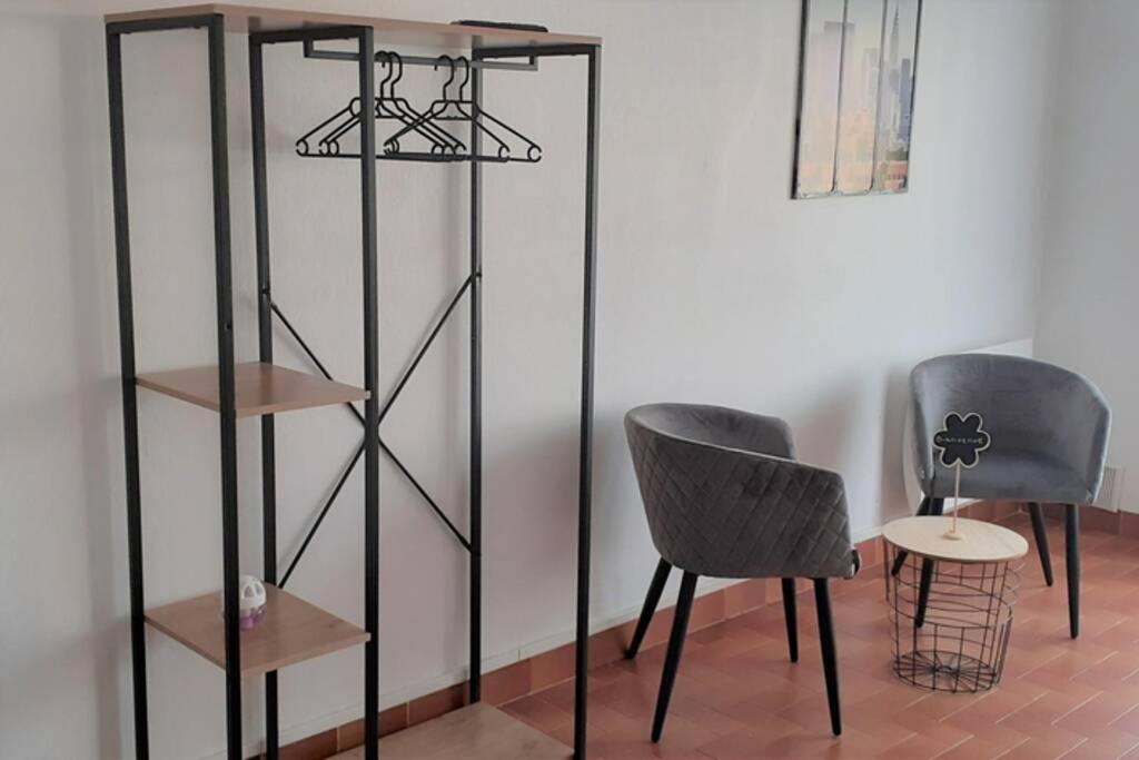 Апартаменты Agreable Logement Proche De La Gare Et Du Polygone Безье Экстерьер фото